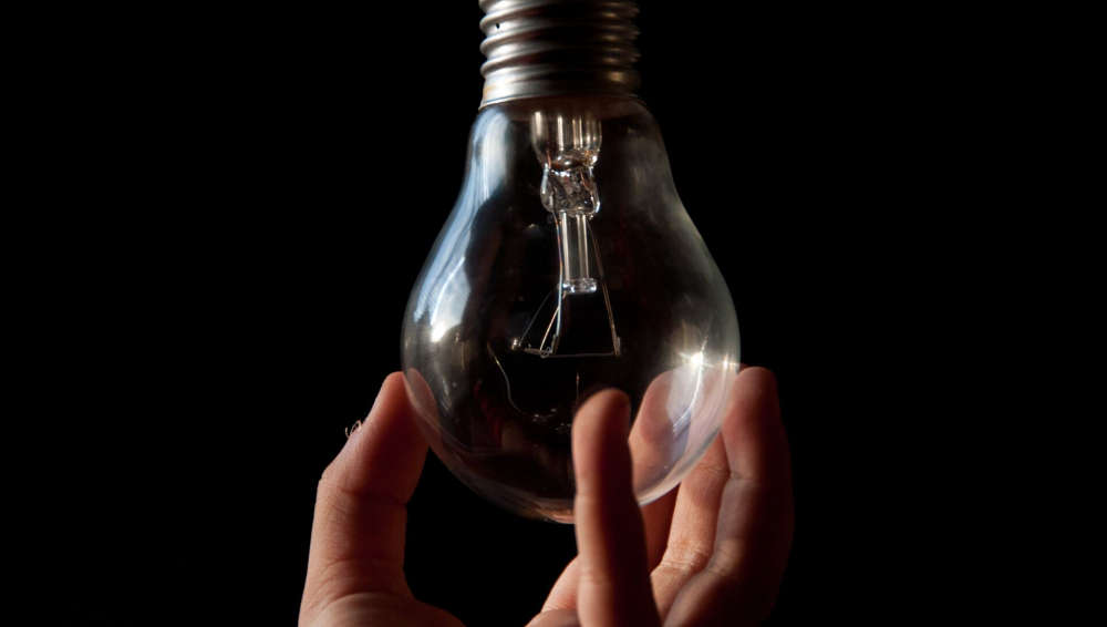 Понедельник в Новороссийске начнется с отключения света: кто останется без электроэнергии
