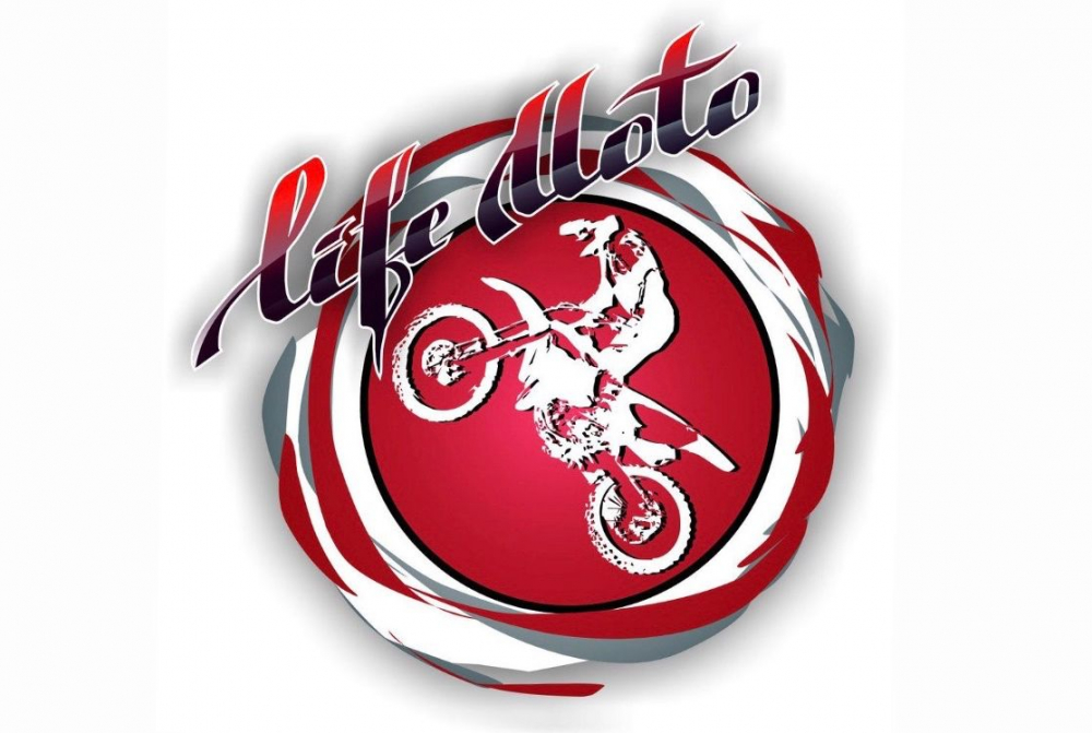 LIfe Moto поздравляет мотоциклистов с «профессиональным» праздником