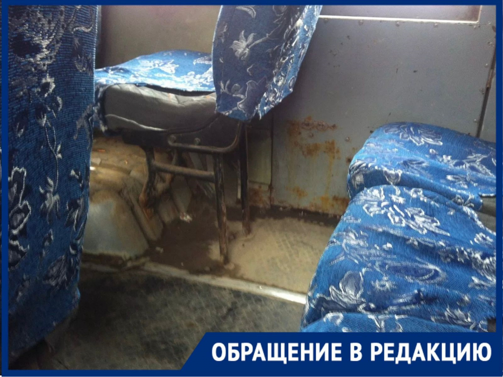 «Зашла в салон и очутилась в «хлеву»: жительница Новороссийска о чистоте в одной из городских маршруток