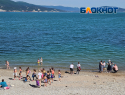 Чёрное море прогрелось? Отдыхающие уже открыли купальный сезон в Новороссийске 