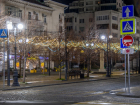 Поставили "кирпич": улица в центре Новороссийска стала пешеходной 