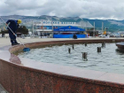 В Новороссийске начали приводить фонтаны в порядок 