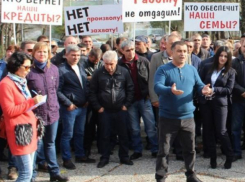 Перевозчики Новороссийска не могут договориться с властями