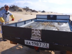 «Очистка песка – 94%»: разработку волонтеров по борьбе с мазутом признали в лаборатории 