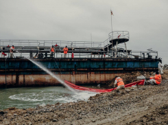 Минтранс надеется на науку: для откачки мазута с танкеров нужны технологии прогрева