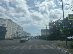 «Навалили кирпичей»: коварный перекрёсток образовался на Дзержинского и Черняховского в Новороссийске