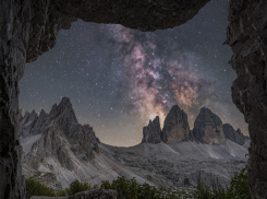 Гороскоп от “Блокнота” на 8 августа: Тельцам стоит быть терпеливее с окружающими, а Скорпионам — с собой