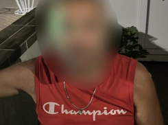 Угрожал прохожим и половине города: буйный мужчина с ножом устроил разборки в центре Новороссийска 