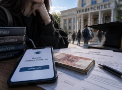 Сначала деньги, потом учёба — в России меняют правила поступления
