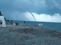 Не дошел до Новороссийска смерч из Геленджика