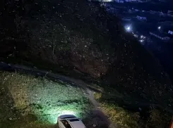 В Новороссийске жители жалуются на автохама во дворе