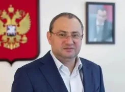 Чиновников продолжают обыскивать: досталось министру здравоохранения Краснодарского края 