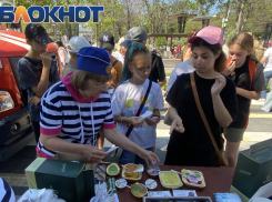 «Нас надежно защищают!»: праздник отмечают маленькие новороссийцы