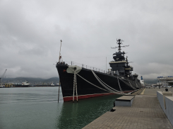 Над Чёрным морем и Краснодарским краем всю ночь сбивали БПЛА: произошёл пожар 