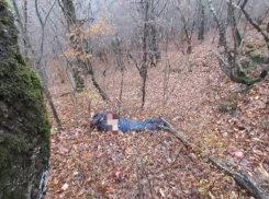 Пилот погиб в результате крушения вертолета под Новороссийском