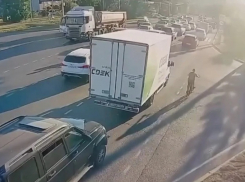 В Анапе легковушка сбила несовершеннолетнего велосипедиста