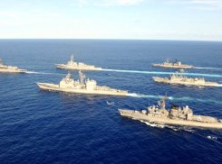 США хотят отправить военные корабли в Черное море: правда или миф 