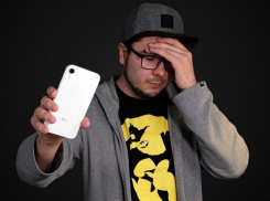 Страхи вокруг iPhone: останутся ли новороссийцы без «яблок» и чем чреваты обновления ПО
