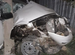 Спасатели вырезали  новороссийца из автомобиля
