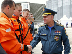 Он погиб, спасая человека: как в Новороссийске запомнили погибшего Евгения Зиничева 