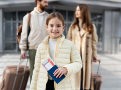 Детям до 14 лет потребуется загранпаспорт для поездки в Абхазию, Белоруссию, Южную Осетию, Казахстан и Киргизию