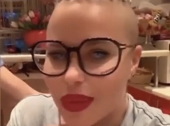 «Жесткие» меры на границе: эпатажная московская блогерша рассказала о своей поездке в Новороссийск