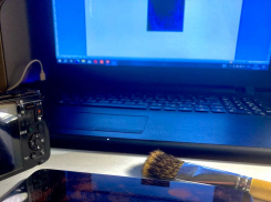 Жительница Новороссийска украла сумку с детской площадки