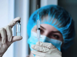 Вакцинировать новороссийцев от коронавируса могут начать осенью