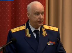 Алкоголь - с 21 года, уголовная ответственность - с 14 лет: глава Следкома внес свои предложения