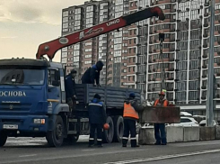 В Новороссийске на новой дороге по Мурата Ахеджака начались ремонтные работы 