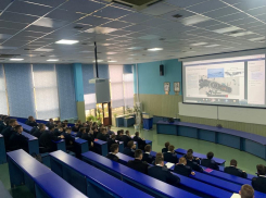 Из Франции до Новороссийска: интересная лекция прошла для курсантов Ушаковки 