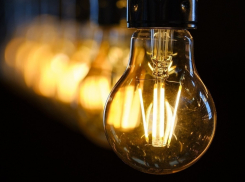 Этой ночью тысячи новороссийцев останутся без света: список адресов 