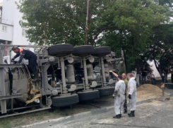 Появилась официальная информация о масштабах и устранении последствий ночного ДТП на Элеваторной