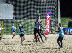 Новороссийская пляжная “Черноморочка” вышла в главный финал