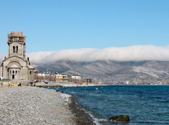 Пятница встретит новороссийцев небольшим снегом