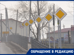 В России две проблемы: новороссиец насчитал 14 знаков «главная дорога» на 1 км пути