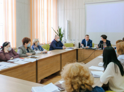 Патриотическое воспитание: депутат ЗСК Михаил Ковалюк  и оргкомитет обсудили программу акции «Сохраним память»