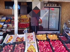 С рынка – на выход: правоохранители выявили в Новороссийске шестерых нелегальных мигрантов