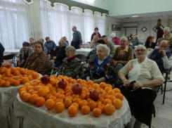 285 пожилых людей поздравил новороссийский центр Национальных культур