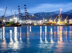 «Матрица» в порту Новороссийска: судами будет управлять искусственный разум 