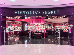 Без нижнего белья: Victoria's Secret объявила об окончательном уходе из России 