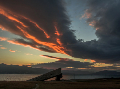 Погода в Новороссийске: облачно с прояснениями и с ветерком