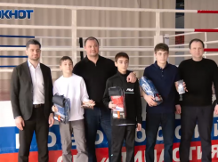 С победой и в перчатках: боксеры из Новороссийска отличились в Геленджике