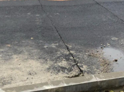 Дорога в центре Новороссийска просела по вине застройщика 