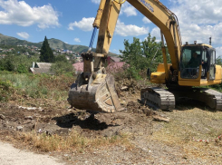 В Восточном районе Новороссийска начали строить котельную: планируют успеть к сезону