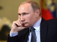 Путин поручил Новороссийскому порту перевести тарифы в рубли 
