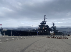 В Новороссийске стреляют днём и вечером, не будет света