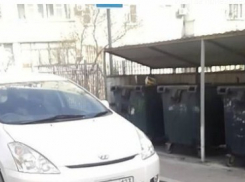 Раздражители мусоровозов: новороссийцам грозит штраф за парковку у мусорок