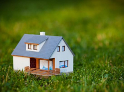 Для тех, кто больше 10 лет в браке: в Госдуму внесли законопроект о бесплатных земельных участках