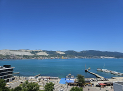 День в Новороссийске начался со стрельб